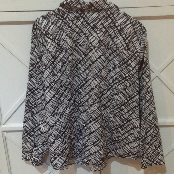 Chico’s Shirt, Chico’s size 3 - Picture 4 of 10